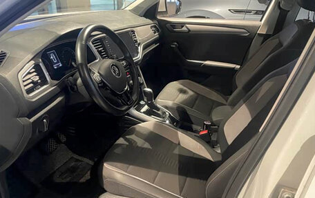 Volkswagen T-Roc I, 2022 год, 1 496 900 рублей, 7 фотография