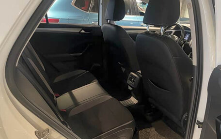 Volkswagen T-Roc I, 2022 год, 1 496 900 рублей, 8 фотография