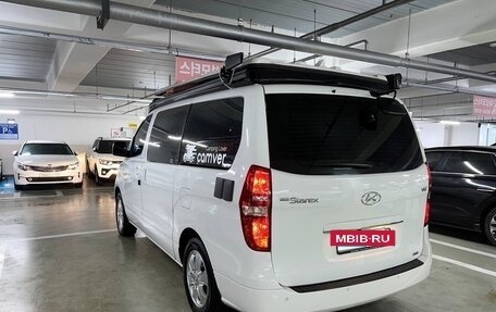 Hyundai Grand Starex Grand Starex I рестайлинг 2, 2020 год, 4 799 000 рублей, 35 фотография