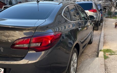 Opel Astra J, 2013 год, 1 250 000 рублей, 3 фотография