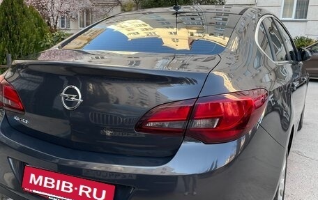 Opel Astra J, 2013 год, 1 250 000 рублей, 18 фотография