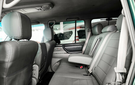 Toyota Land Cruiser 100 рестайлинг 2, 2006 год, 1 750 000 рублей, 12 фотография