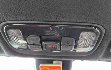 Toyota Yaris, 2020 год, 1 110 000 рублей, 13 фотография