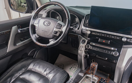 Toyota Land Cruiser 200, 2012 год, 4 499 000 рублей, 11 фотография