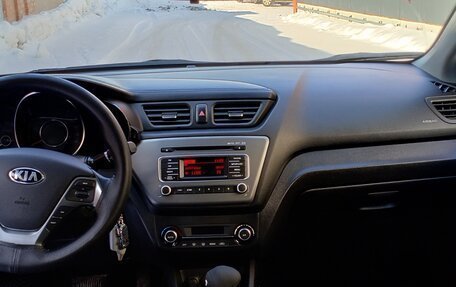 KIA Rio III рестайлинг, 2015 год, 1 000 000 рублей, 13 фотография