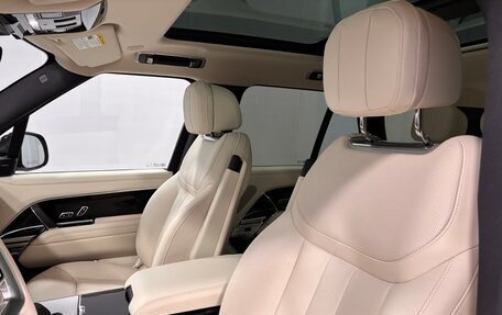 Land Rover Range Rover IV рестайлинг, 2024 год, 15 390 000 рублей, 13 фотография