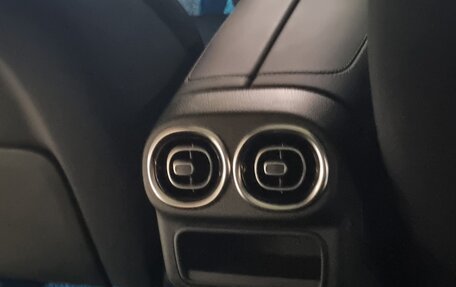 Mercedes-Benz GLC, 2023 год, 6 900 000 рублей, 13 фотография