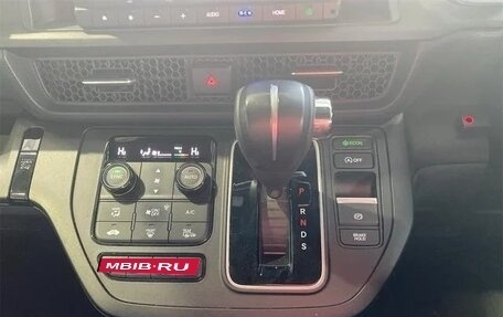 Honda Stepwgn, 2023 год, 2 320 555 рублей, 16 фотография