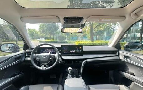 Toyota Camry, 2025 год, 10 фотография