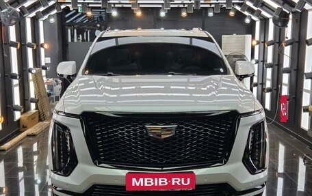 Cadillac Escalade V, 2025 год, 19 550 000 рублей, 2 фотография