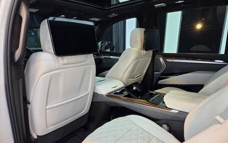 Cadillac Escalade V, 2025 год, 19 550 000 рублей, 15 фотография