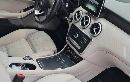 Mercedes-Benz A-Класс, 2015 год, 1 550 000 рублей, 4 фотография