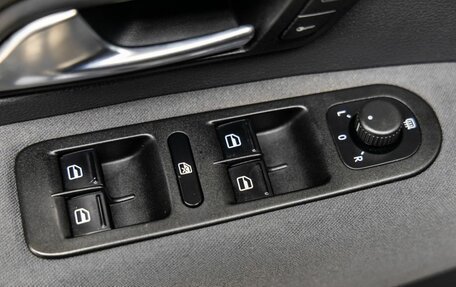 Volkswagen Amarok I рестайлинг, 2012 год, 2 098 000 рублей, 16 фотография