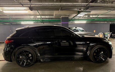 Infiniti QX70, 2013 год, 2 600 000 рублей, 5 фотография