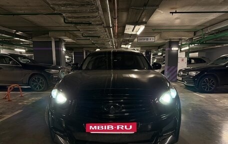 Infiniti QX70, 2013 год, 2 600 000 рублей, 2 фотография