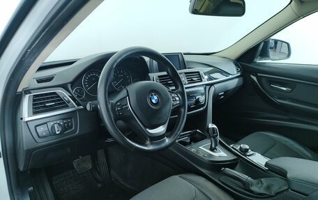 BMW 3 серия, 2018 год, 1 799 000 рублей, 9 фотография