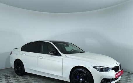 BMW 3 серия, 2018 год, 1 799 000 рублей, 3 фотография