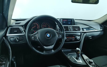 BMW 3 серия, 2018 год, 1 799 000 рублей, 20 фотография