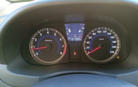 Hyundai Solaris II рестайлинг, 2012 год, 549 000 рублей, 14 фотография