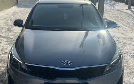 KIA Rio IV, 2020 год, 1 700 000 рублей, 1 фотография