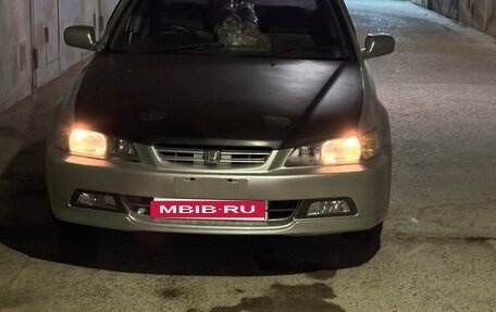 Honda Torneo, 1999 год, 320 000 рублей, 1 фотография