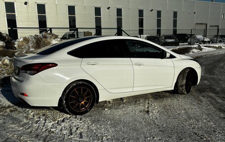 Hyundai i40 I рестайлинг, 2016 год, 980 000 рублей, 3 фотография