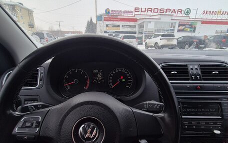 Volkswagen Polo VI (EU Market), 2014 год, 880 000 рублей, 11 фотография