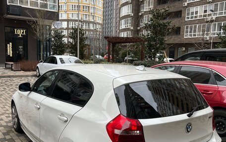 BMW 1 серия, 2011 год, 800 000 рублей, 6 фотография