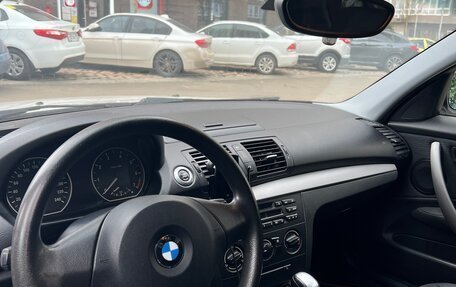 BMW 1 серия, 2011 год, 800 000 рублей, 8 фотография