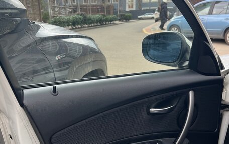 BMW 1 серия, 2011 год, 800 000 рублей, 10 фотография