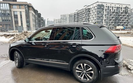 Volkswagen Tiguan II, 2020 год, 3 740 000 рублей, 6 фотография