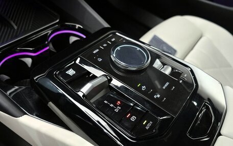 BMW 5 серия, 2025 год, 5 915 000 рублей, 15 фотография