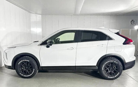 Mitsubishi Eclipse Cross, 2023 год, 2 250 000 рублей, 5 фотография