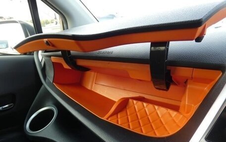 Toyota Sienta II, 2020 год, 1 210 000 рублей, 11 фотография