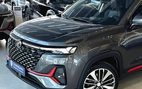 Changan CS35 Plus, 2024 год, 2 000 000 рублей, 8 фотография