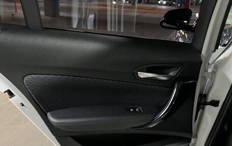 BMW 1 серия, 2017 год, 1 999 999 рублей, 15 фотография