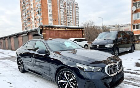 BMW 5 серия, 2025 год, 8 490 000 рублей, 2 фотография