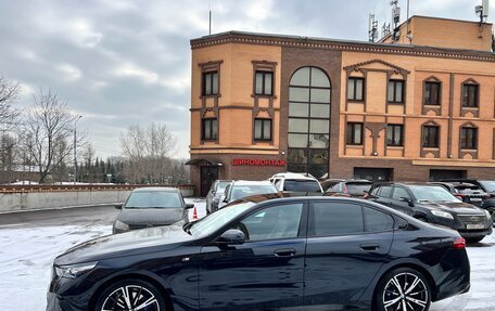 BMW 5 серия, 2025 год, 8 490 000 рублей, 4 фотография