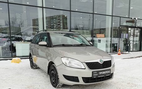 Skoda Fabia II, 2011 год, 580 000 рублей, 3 фотография