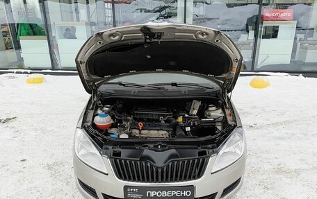 Skoda Fabia II, 2011 год, 580 000 рублей, 11 фотография
