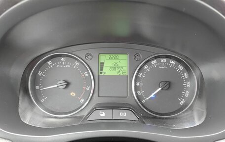 Skoda Fabia II, 2011 год, 580 000 рублей, 16 фотография