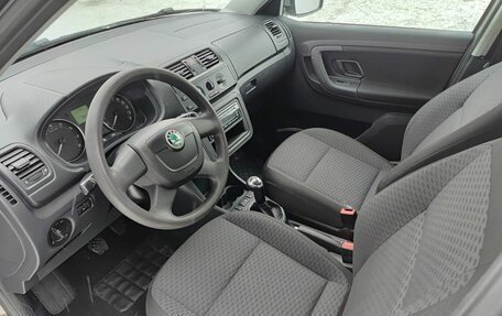 Skoda Fabia II, 2011 год, 580 000 рублей, 20 фотография