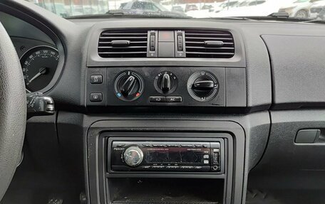 Skoda Fabia II, 2011 год, 580 000 рублей, 18 фотография