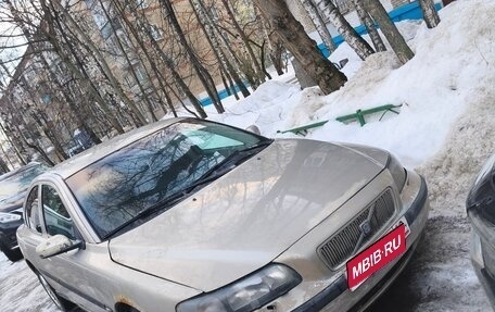 Volvo S60 III, 2003 год, 400 000 рублей, 1 фотография