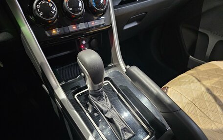 Mitsubishi Xpander, 2022 год, 1 999 000 рублей, 13 фотография