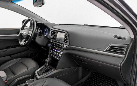 Hyundai Elantra VI рестайлинг, 2019 год, 1 790 000 рублей, 11 фотография