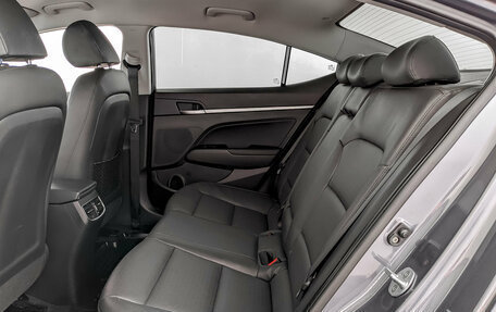 Hyundai Elantra VI рестайлинг, 2019 год, 1 790 000 рублей, 12 фотография