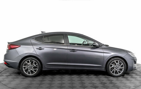 Hyundai Elantra VI рестайлинг, 2019 год, 1 790 000 рублей, 4 фотография