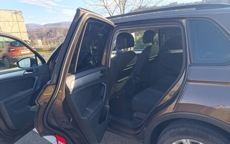 Volkswagen Tiguan II, 2017 год, 1 900 000 рублей, 10 фотография