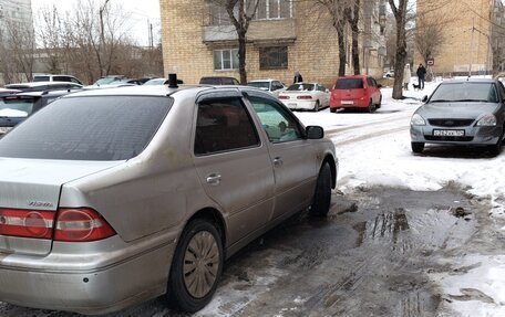 Toyota Vista V30, 2000 год, 550 000 рублей, 2 фотография